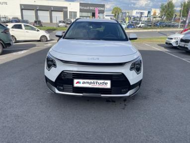 Voir le détail de l'offre de cette KIA Niro 1.6 GDi 129ch HEV Premium DCT6 de 2024 en vente à partir de 32 299 € 