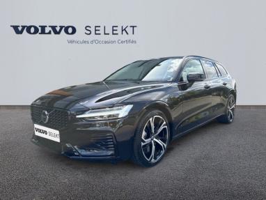 Voir le détail de l'offre de cette VOLVO V60 T6 AWD 253+145ch Plus Style Dark Geartronic 8 de 2024 en vente à partir de 62 499 € 