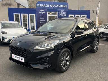 Voir le détail de l'offre de cette FORD Kuga 2.5 Duratec 190ch FHEV E85 ST-Line BVA de 2022 en vente à partir de 255.92 €  / mois