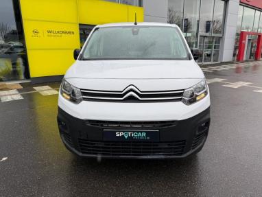 Voir le détail de l'offre de cette CITROEN Berlingo Van XL 950kg BlueHDi 100ch S&S de 2023 en vente à partir de 231.51 €  / mois