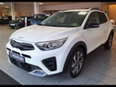 Voir le détail de l'offre de cette KIA Stonic 1.0 T-GDi 100ch GT Line de 2024 en vente à partir de 23 299 € 