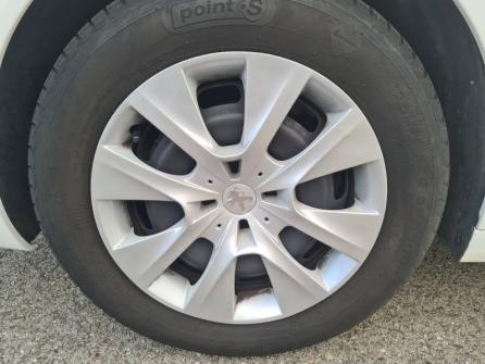 PEUGEOT 208 1.2 PureTech 82ch E6.2 Evap Like 5p à vendre à Oyonnax - Image n°9