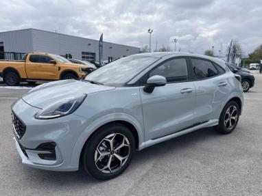 Voir le détail de l'offre de cette FORD Puma 1.0 EcoBoost Hybrid 125ch ST Line S&S Powershift de 2025 en vente à partir de 255.05 €  / mois