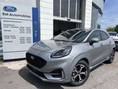 Voir le détail de l'offre de cette FORD Puma 1.0 EcoBoost Hybrid 125ch ST Line S&S de 2025 en vente à partir de 248.22 €  / mois