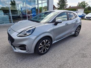 Voir le détail de l'offre de cette FORD Puma 1.0 Flexifuel 125ch S&S mHEV ST-Line de 2022 en vente à partir de 217.3 €  / mois