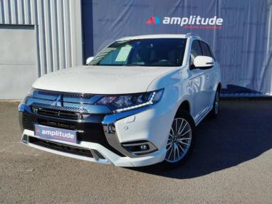 Voir le détail de l'offre de cette MITSUBISHI Outlander PHEV Twin Motor Instyle 4WD Euro6d-T EVAP 5cv de 2020 en vente à partir de 300.51 € / mois