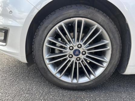 FORD Mondeo HYBRID 187ch Vignale BVA 4p à vendre à Bourges - Image n°9