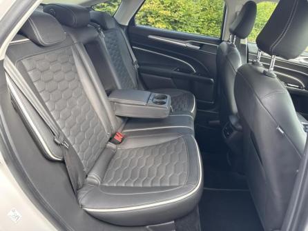FORD Mondeo HYBRID 187ch Vignale BVA 4p à vendre à Bourges - Image n°12