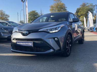 Voir le détail de l'offre de cette TOYOTA C-HR 122h Collection 2WD E-CVT MY20 de 2022 en vente à partir de 230.09 €  / mois
