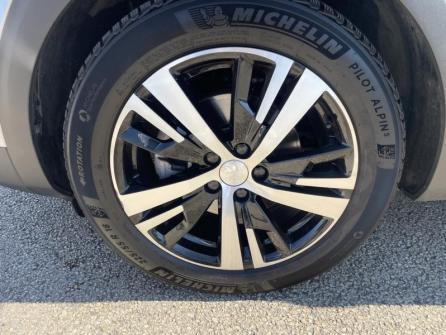 PEUGEOT 3008 1.2 PureTech 130ch S&S GT EAT8 à vendre à Oyonnax - Image n°9