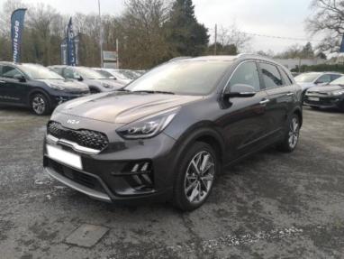 Voir le détail de l'offre de cette KIA Niro 1.6 GDi 105ch ISG + Ã©lectrique 43.5ch Lounge DCT6 MY22 de 2022 en vente à partir de 237.72 €  / mois
